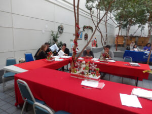 BeAnElf.org gives needy kids a brighter Christmas!